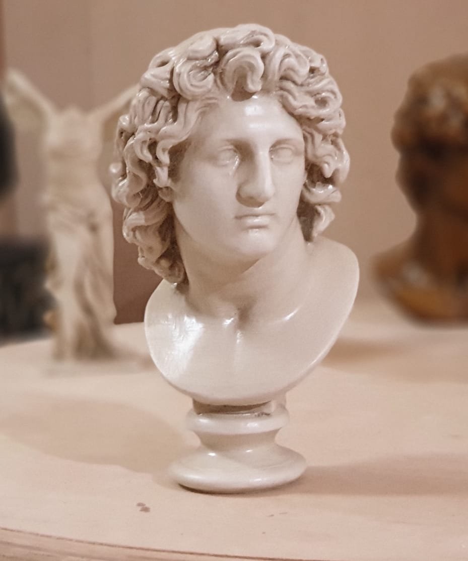 alexander bust -statue